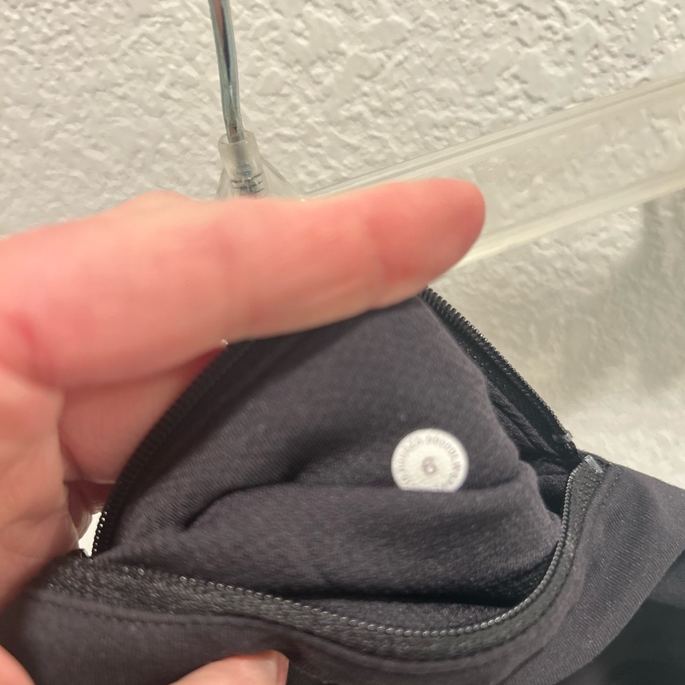Lululemon Athletica Black Leggings - Picture 6 of 6